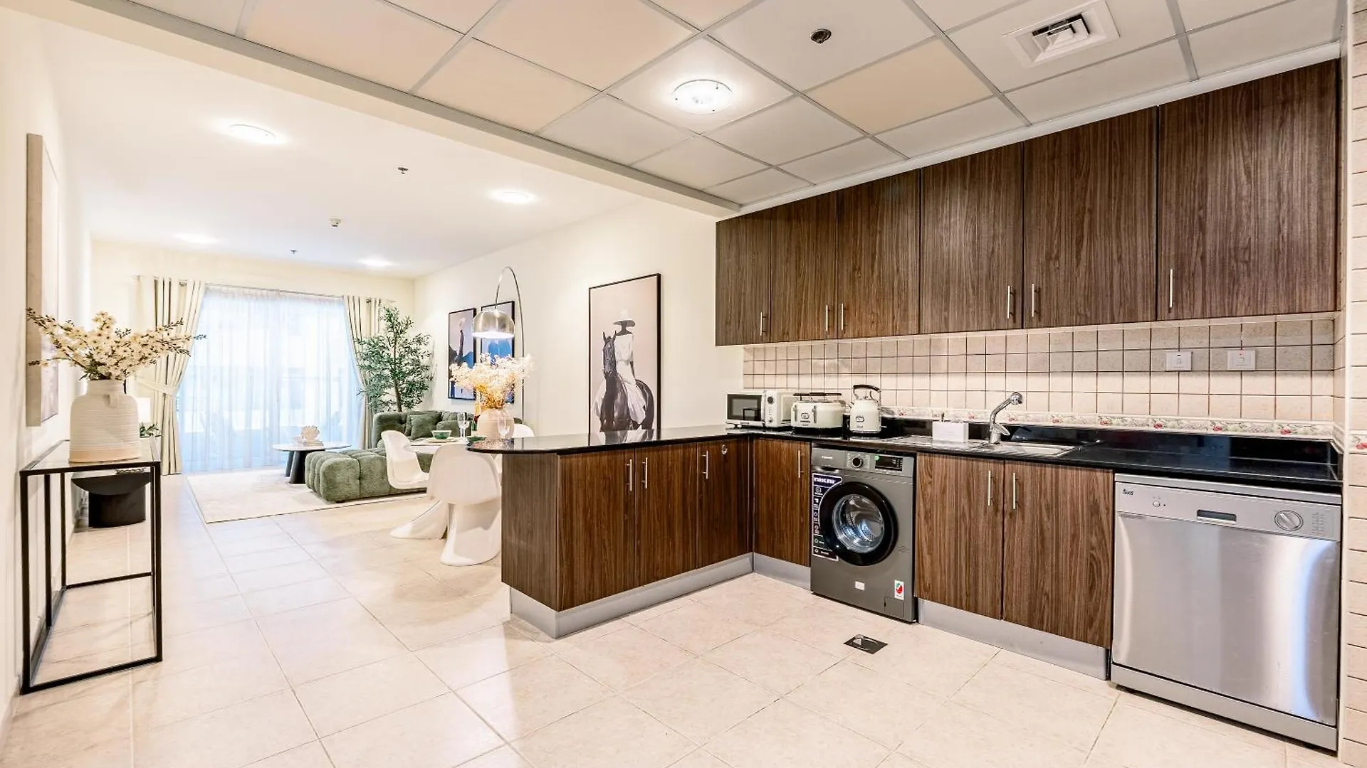 Fabulous 1Br In Dubai Marina Near Beach With Sea Views 0*,  United Arab Emirates